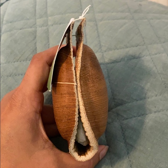 Thulasi Handmade Beauty Soap - Picture 4 of 4